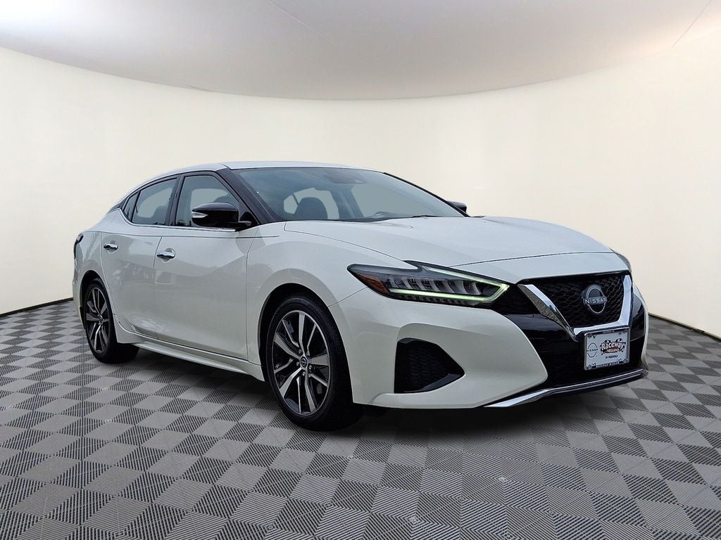 2023 Nissan Maxima SV
