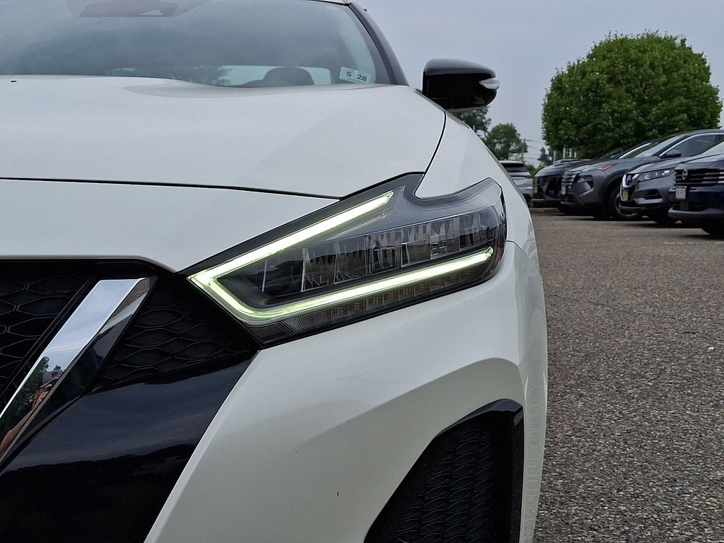 2023 Nissan Maxima SV