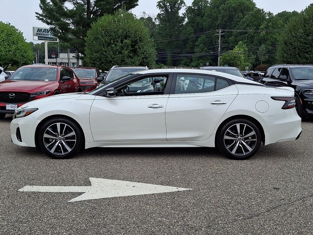 2023 Nissan Maxima SV
