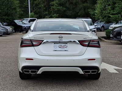 2023 Nissan Maxima SV