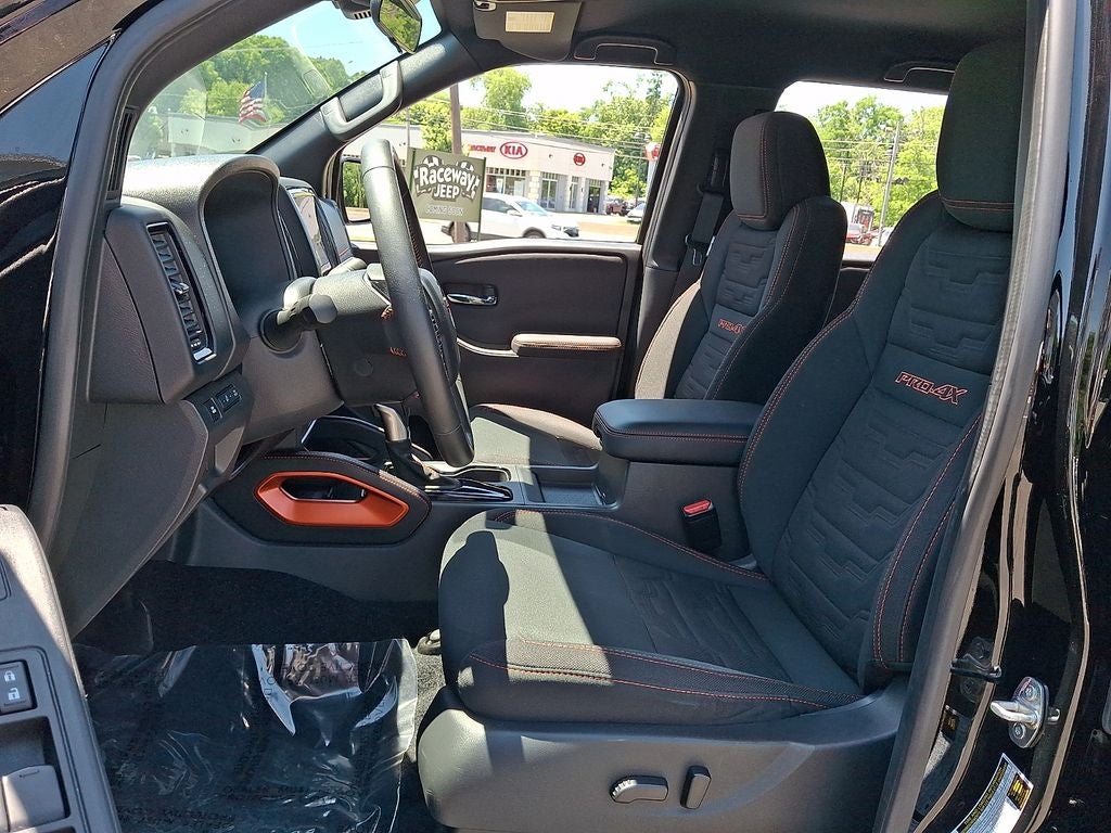 2024 Nissan Frontier PRO-4X
