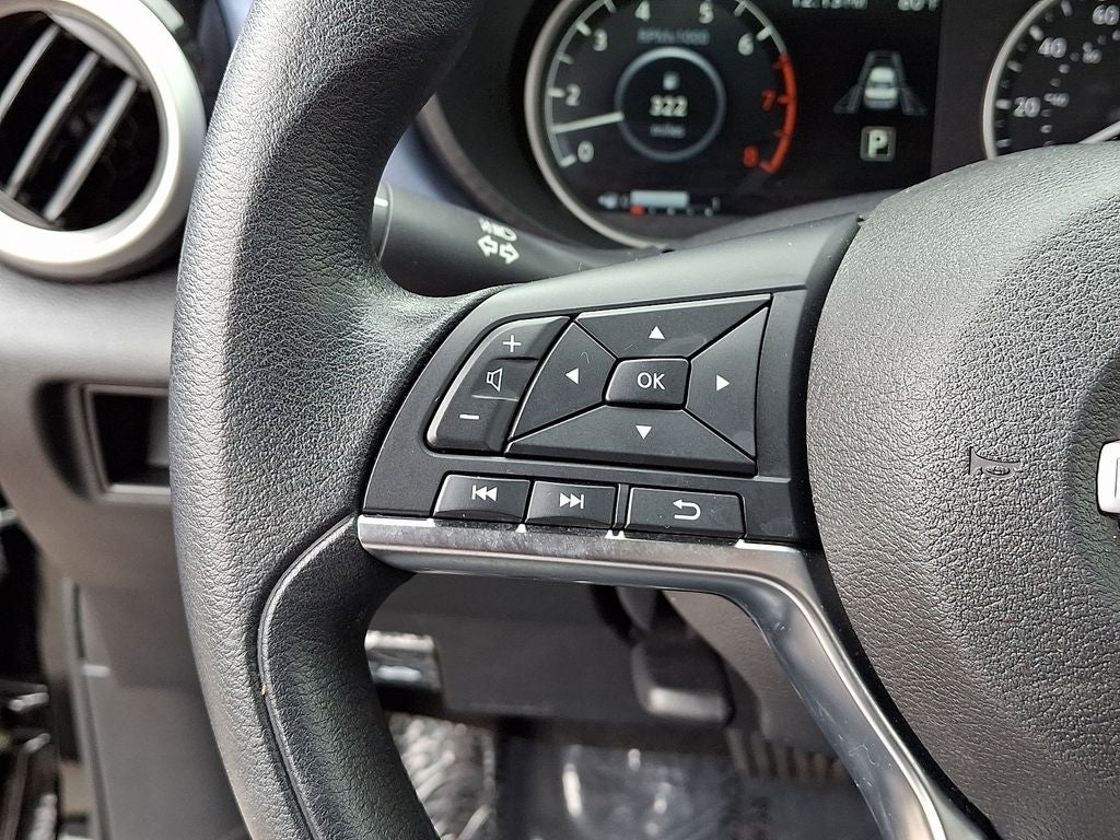 2024 Nissan Versa 1.6 SV