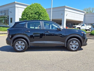 2025 Nissan Kicks S