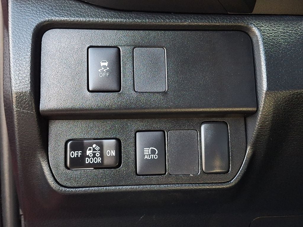 2020 Toyota Tacoma SR V6