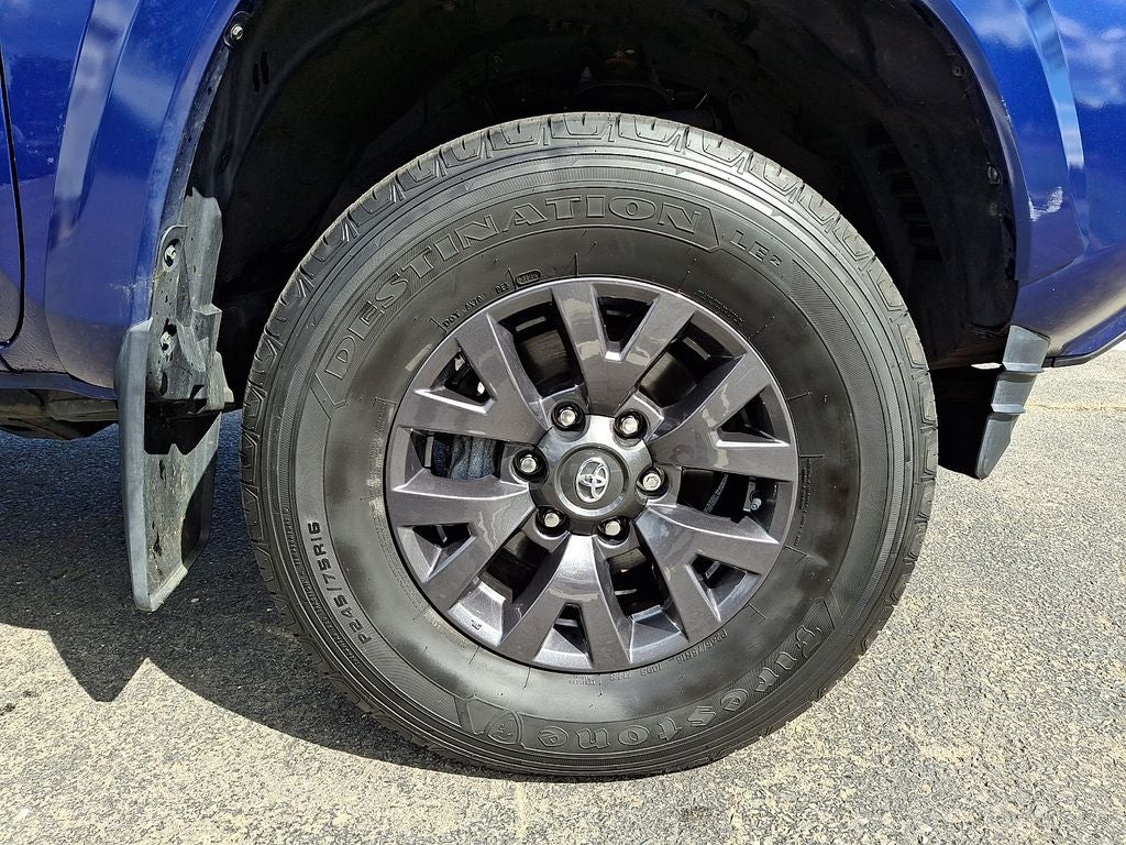 2022 Toyota Tacoma SR5 V6