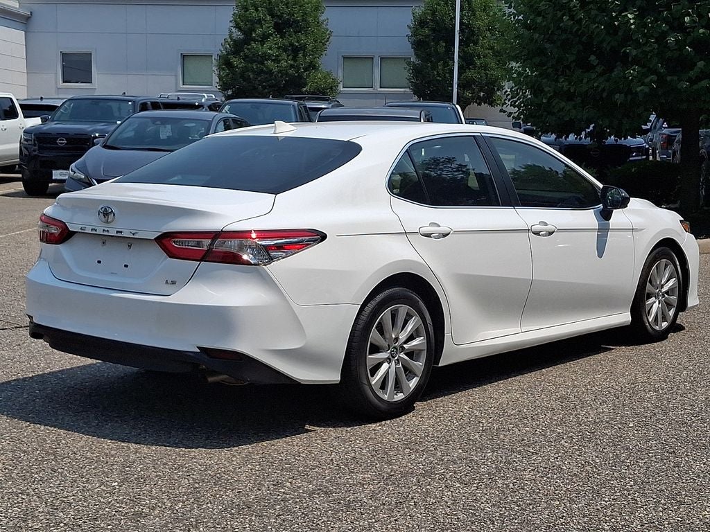 2019 Toyota Camry LE