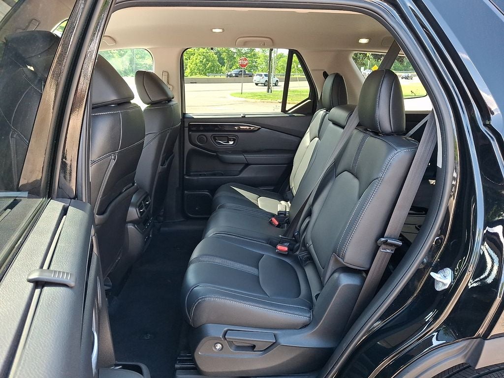 2023 Honda Pilot EX-L 8 Passenger