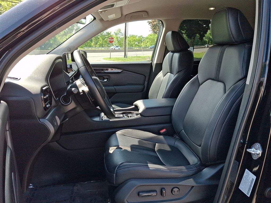 2023 Honda Pilot EX-L 8 Passenger