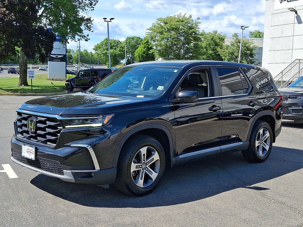2023 Honda Pilot EX-L 8 Passenger