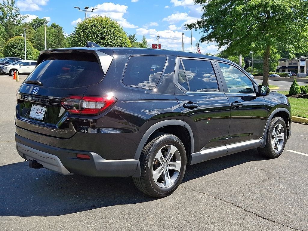 2023 Honda Pilot EX-L 8 Passenger