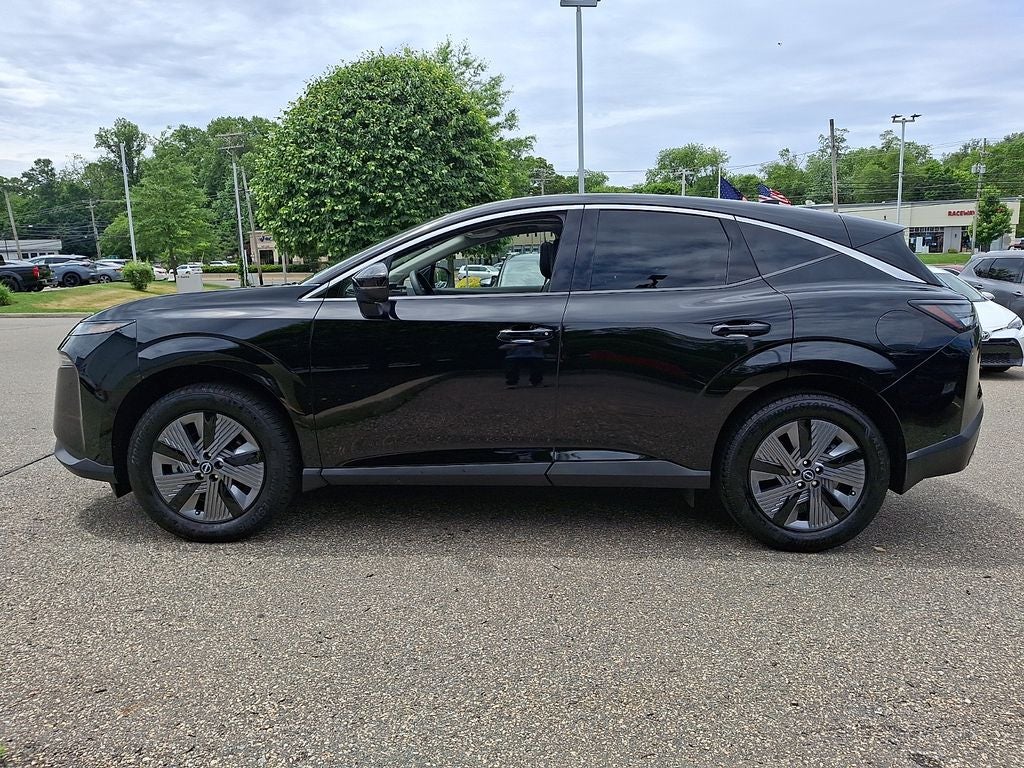 2025 Nissan Murano SL