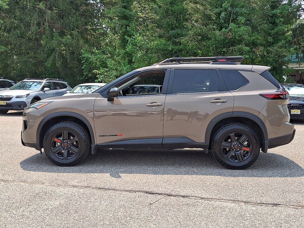 2025 Nissan Rogue Rock Creek