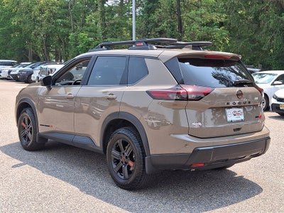 2025 Nissan Rogue Rock Creek