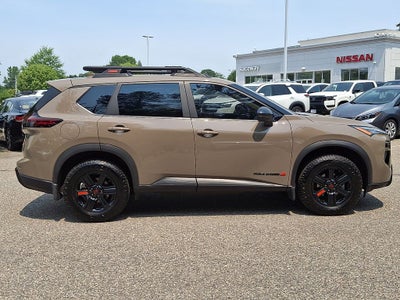 2025 Nissan Rogue Rock Creek