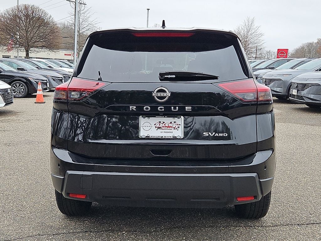 2024 Nissan Rogue SV