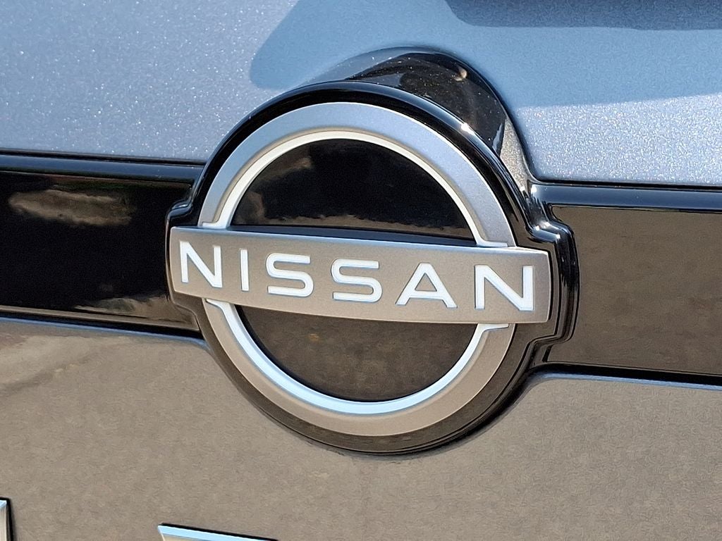 2025 Nissan Pathfinder S