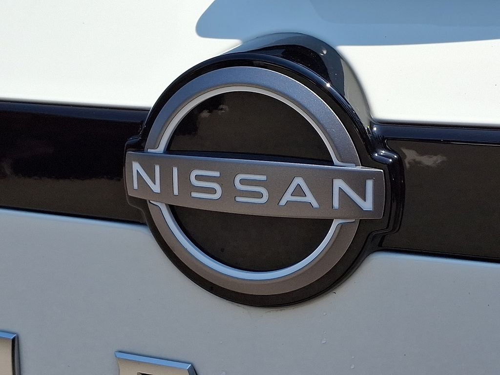 2025 Nissan Pathfinder S