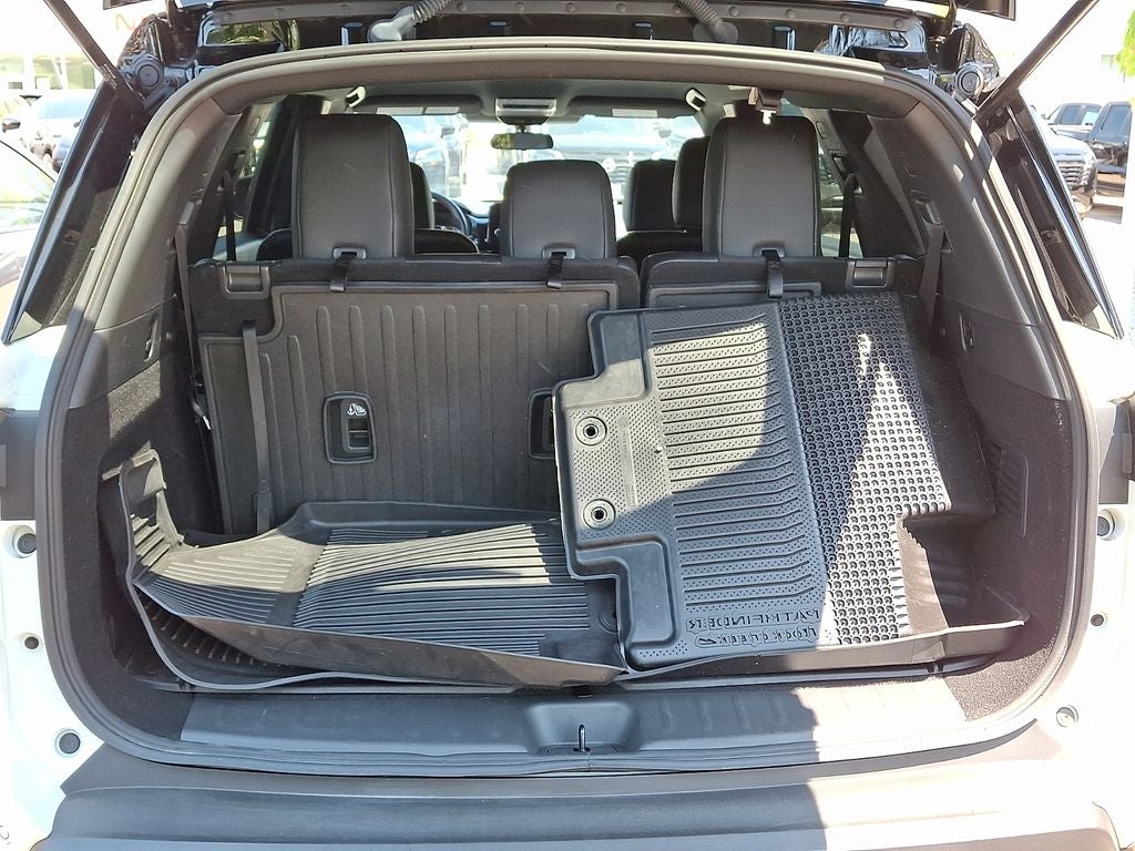 2024 Nissan Pathfinder Rock Creek