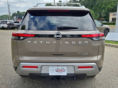 2023 Nissan Pathfinder Platinum