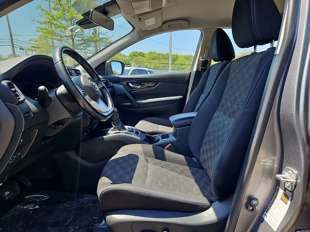 2020 Nissan Rogue Sport SV