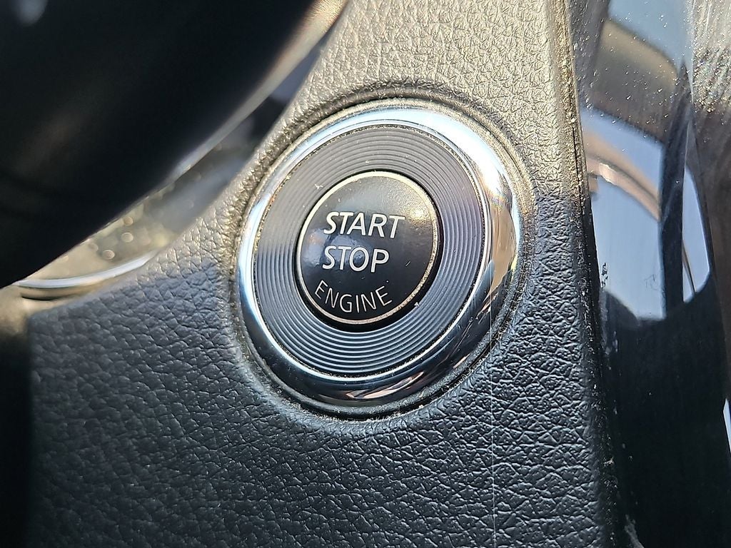 2020 Nissan Rogue Sport SV