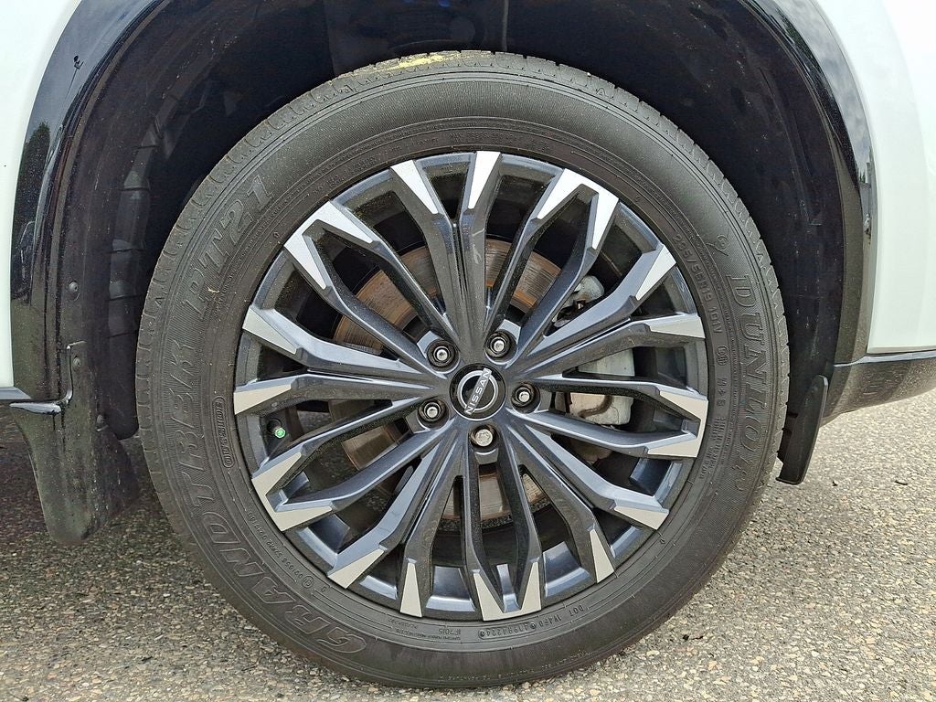 2025 Nissan Rogue Platinum