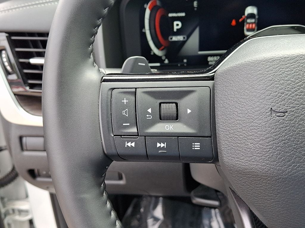 2025 Nissan Rogue Platinum