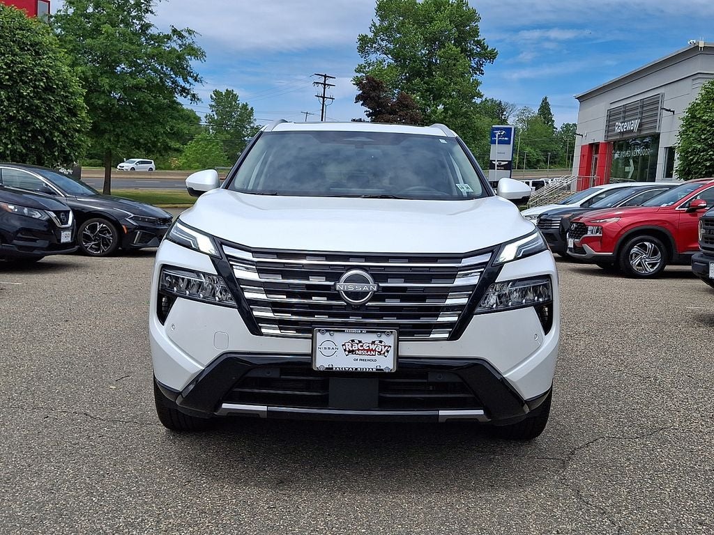 2025 Nissan Rogue Platinum