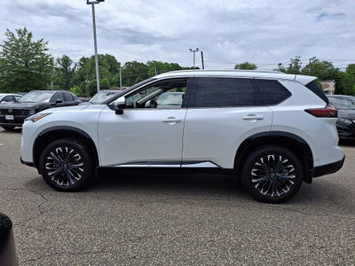 2025 Nissan Rogue Platinum