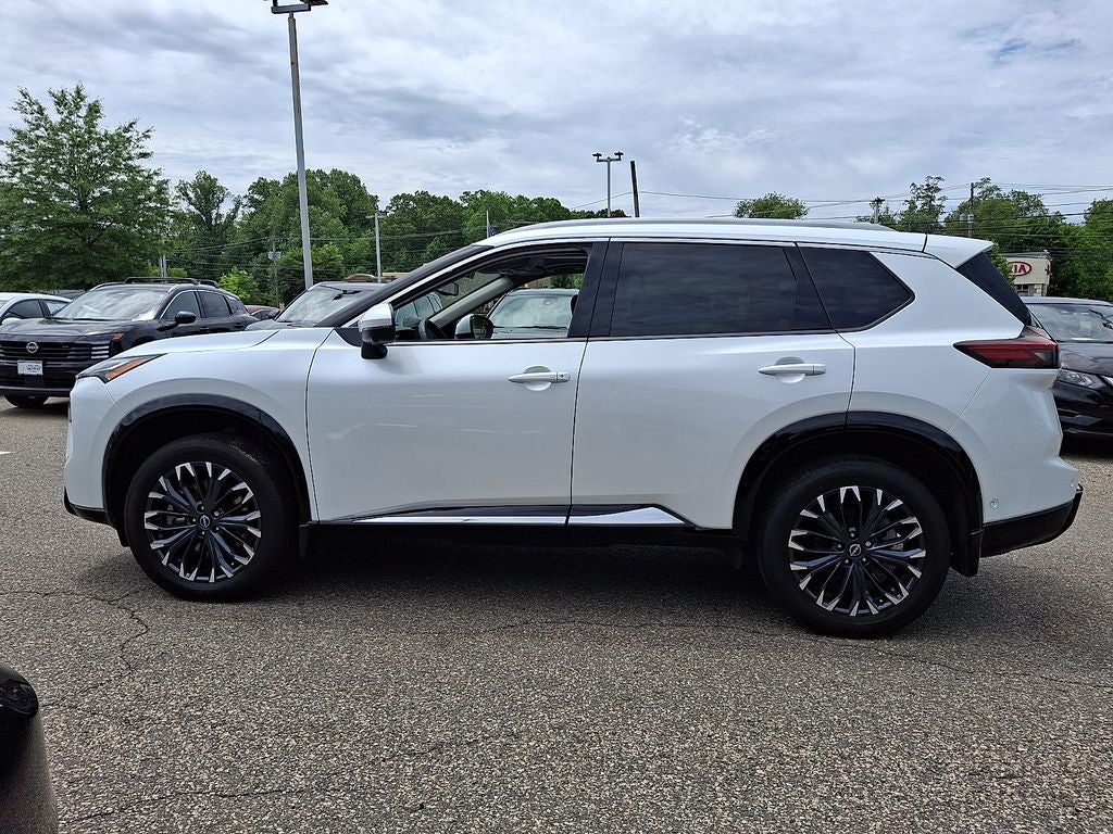 2025 Nissan Rogue Platinum
