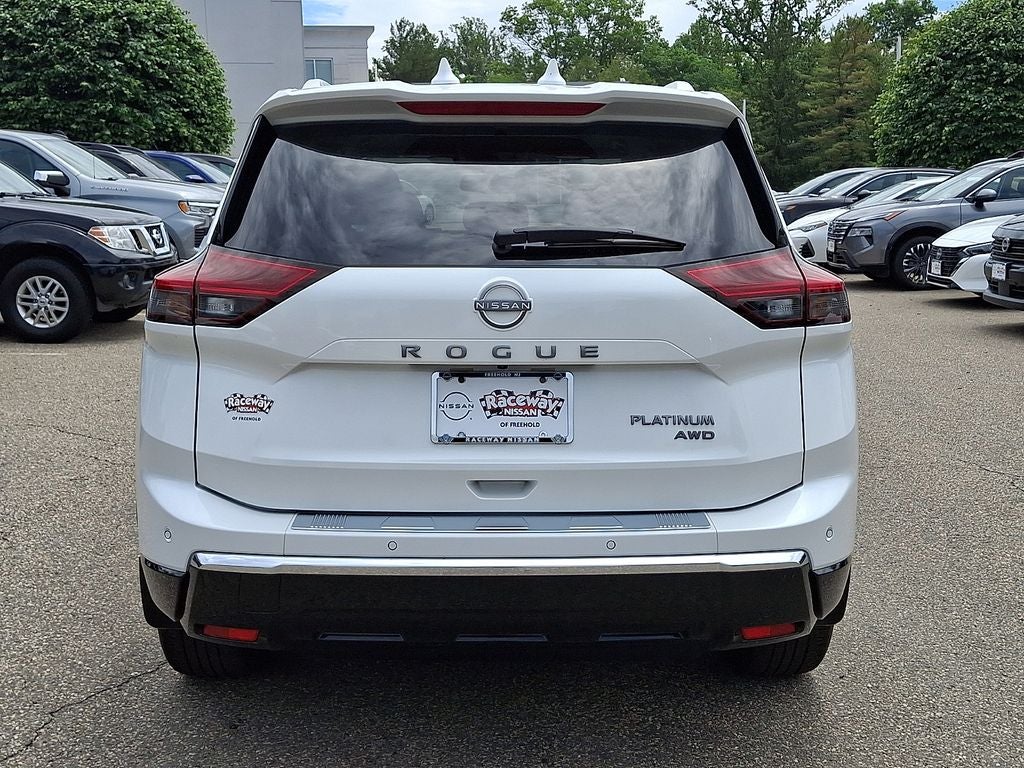 2025 Nissan Rogue Platinum