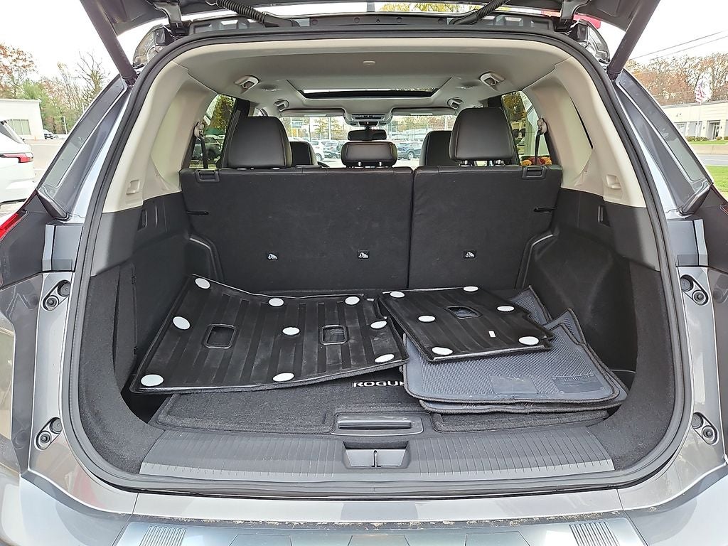 2025 Nissan Rogue Platinum