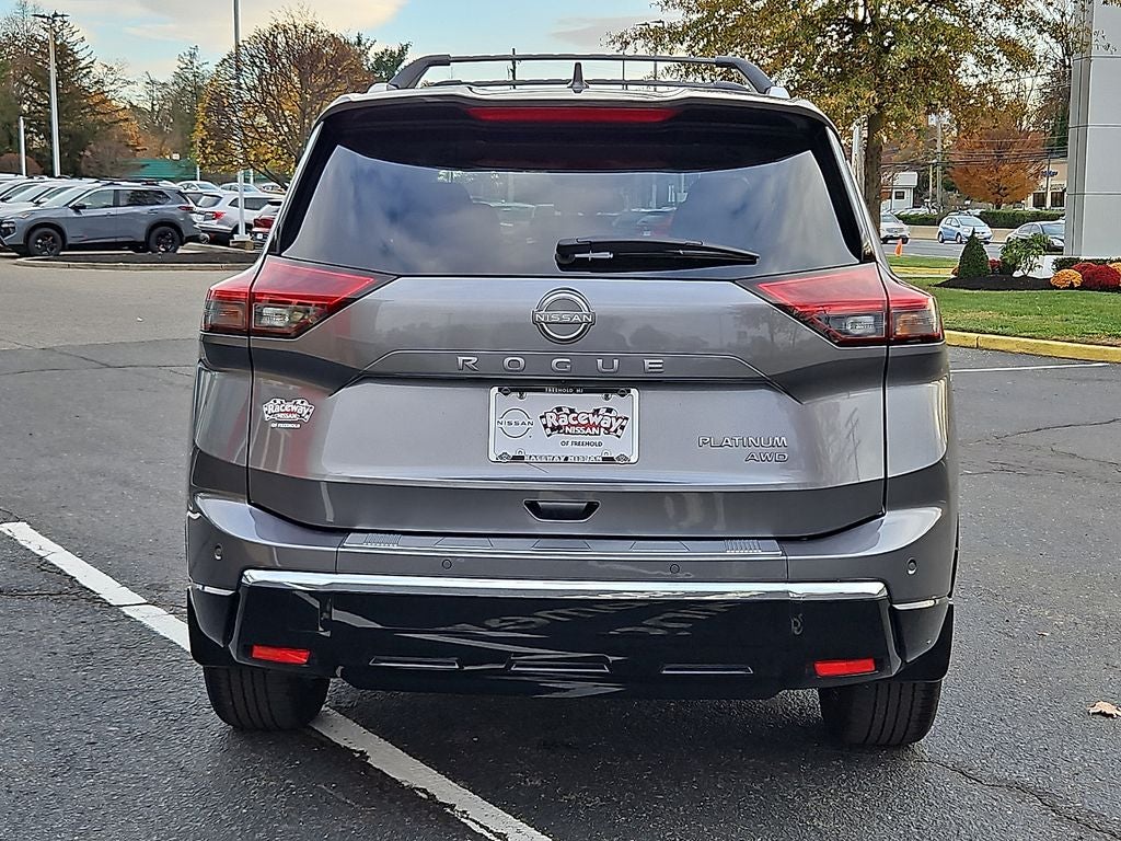 2025 Nissan Rogue Platinum