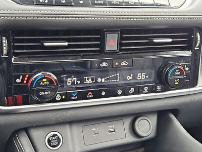 2023 Nissan Rogue Platinum