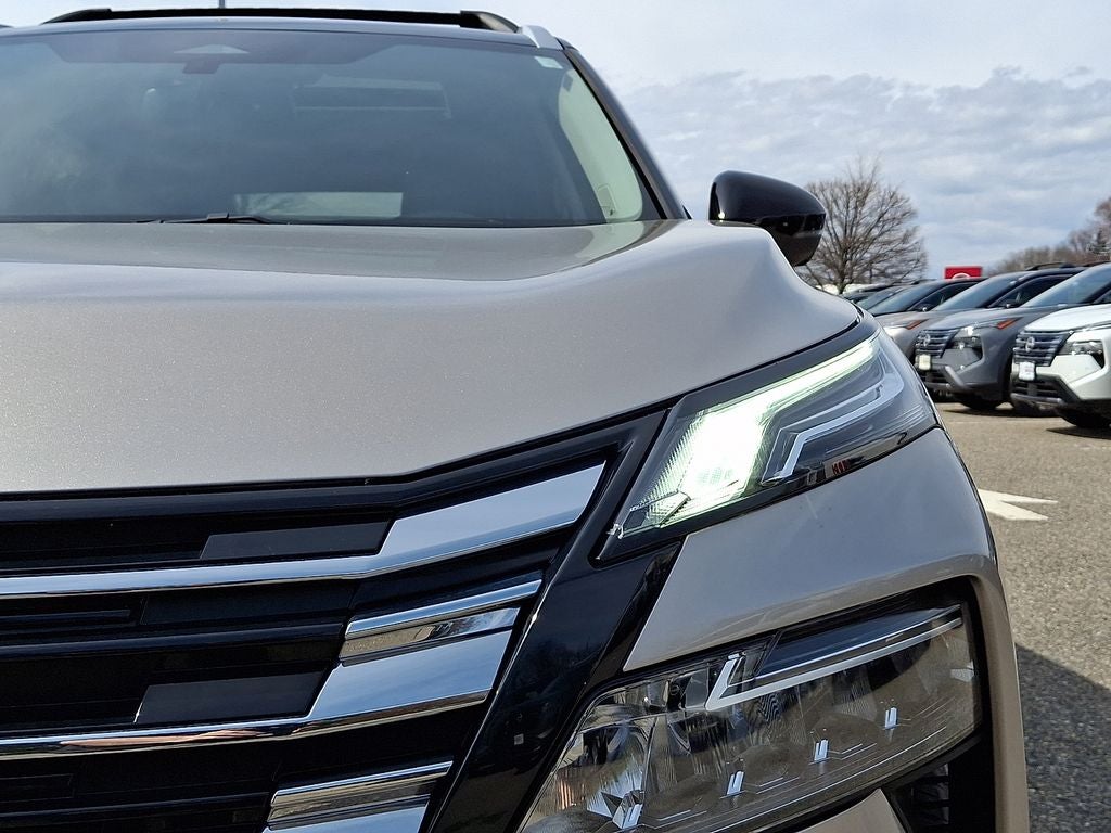 2025 Nissan Rogue Platinum