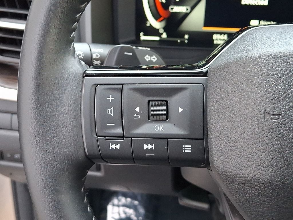 2025 Nissan Rogue Platinum