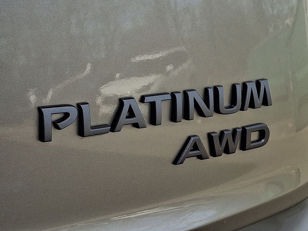 2025 Nissan Rogue Platinum