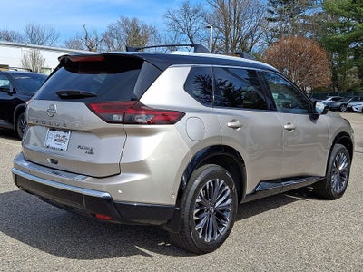2025 Nissan Rogue Platinum