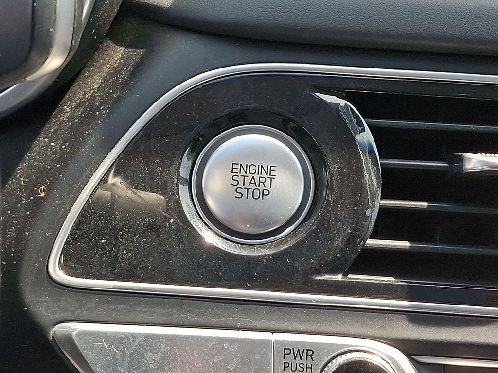2020 Genesis G70 2.0T
