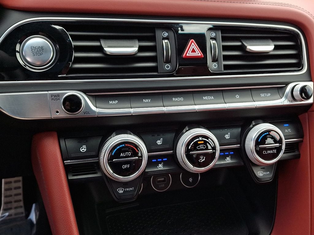 2023 Genesis G70 2.0T