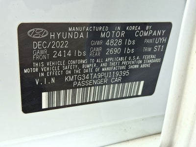 2023 Genesis G70 2.0T