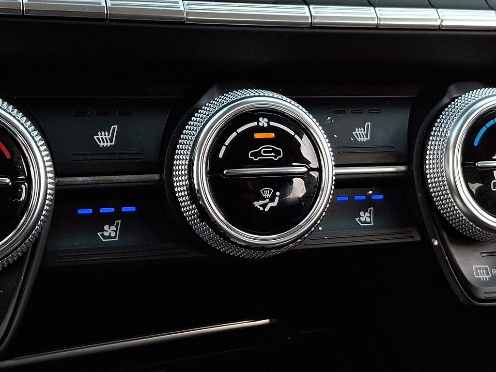 2021 Genesis G70 3.3T