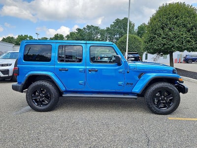 2022 Jeep Wrangler Unlimited Sahara Altitude 4x4