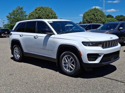 2026 Jeep Grand Cherokee GRAND CHEROKEE LAREDO X 4X4