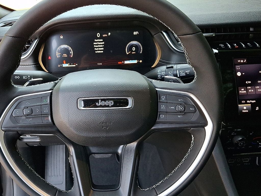 2026 Jeep Grand Cherokee GRAND CHEROKEE LAREDO X 4X4