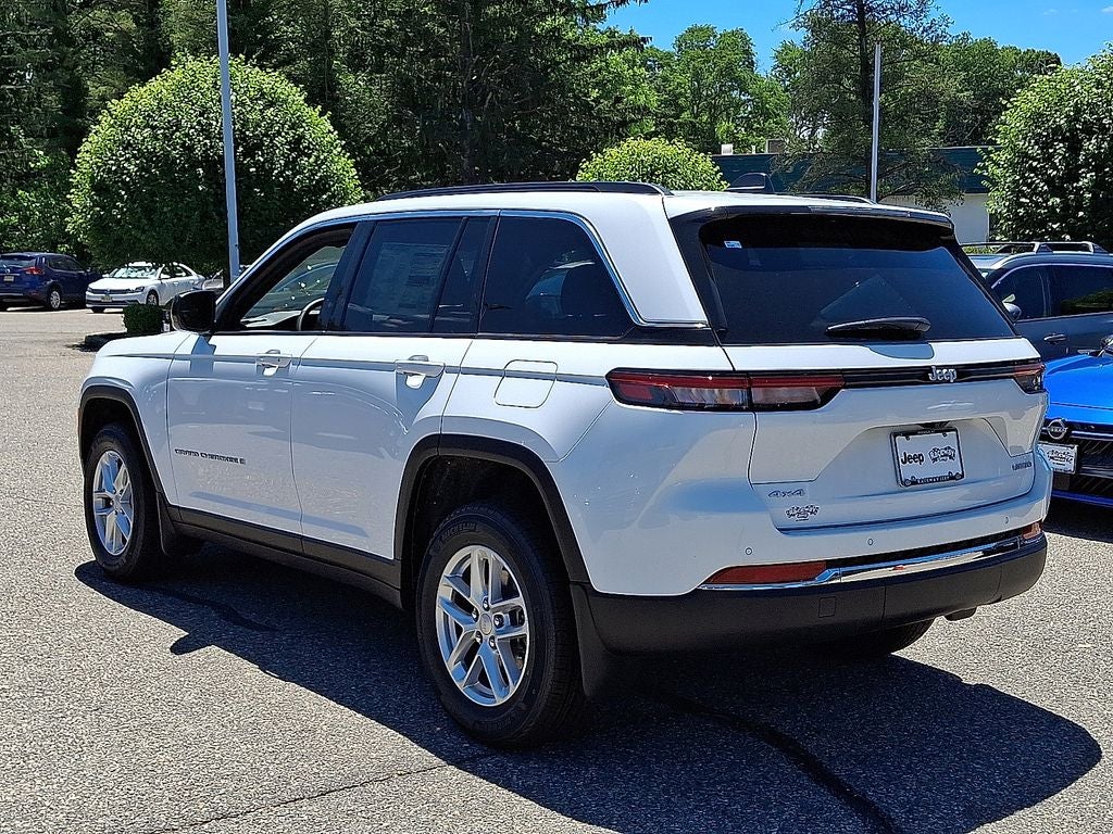 2026 Jeep Grand Cherokee GRAND CHEROKEE LAREDO X 4X4