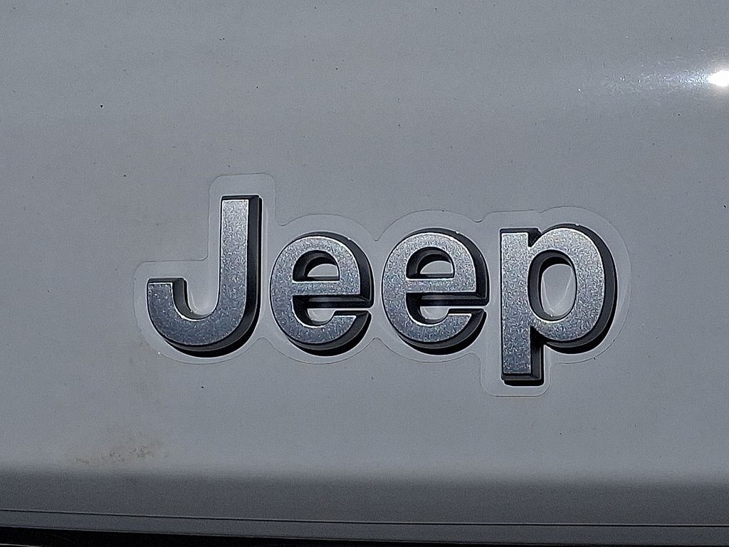 2026 Jeep Grand Cherokee GRAND CHEROKEE LAREDO X 4X4