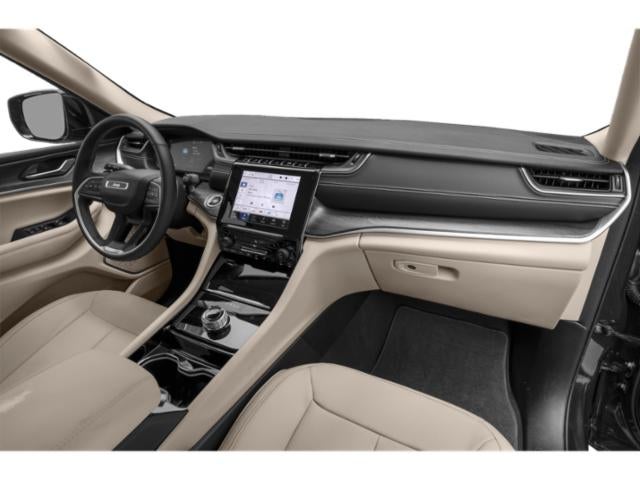 2023 Jeep Grand Cherokee Laredo X 4x4