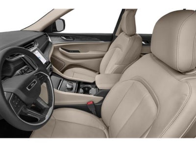 2023 Jeep Grand Cherokee Laredo X 4x4