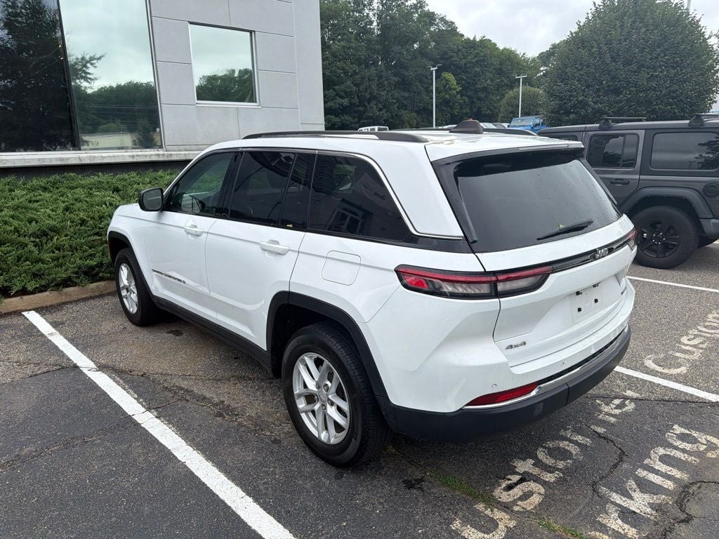 2023 Jeep Grand Cherokee Laredo X 4x4